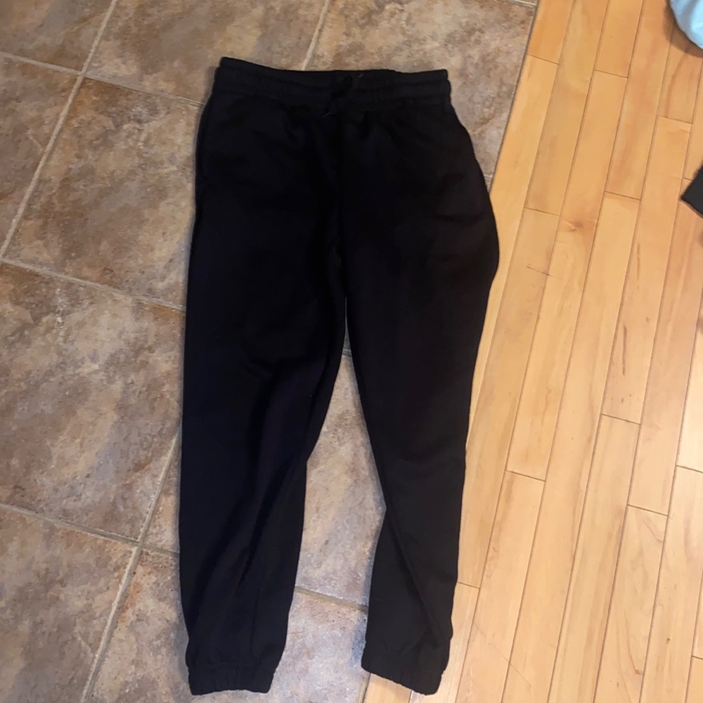 Black sweatpants